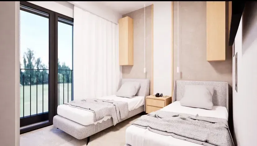 290484476_1600x1200-2